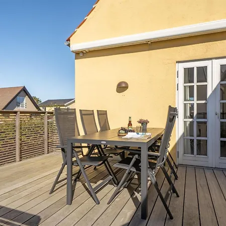 Kaetlin - 1-1km From The Sea By Interhome
